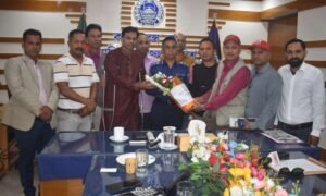 মানিকগঞ্জে সম্পাদক পরিষদের সাথে পুলিশ সুপারের মতবিনিময়
