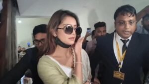 প্রতারণার মামলায় আদালতে হাজির হয়ে জামিন পেলেন অভিনেত্রী তানজিন তিশা