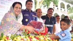 শিক্ষাকে অগ্রাধিকার দিয়ে সামাজিক ও মানবিক রাষ্ট্র গঠনে কাজ করছে সরকার: খাদ্যমন্ত্রী