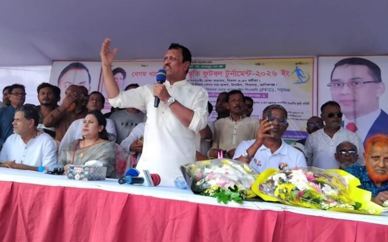 মানিকগঞ্জে বেগম খালেদা জিয়া স্মৃতি ফুটবল টুর্নামেন্টের ফাইনাল অনুষ্ঠিত