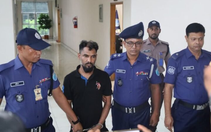 ভাঙ্গায় পথচারীকে লক্ষ্য করে গুলি, ২২ বোর রিভলবারসহ আসামি গ্রেপ্তার