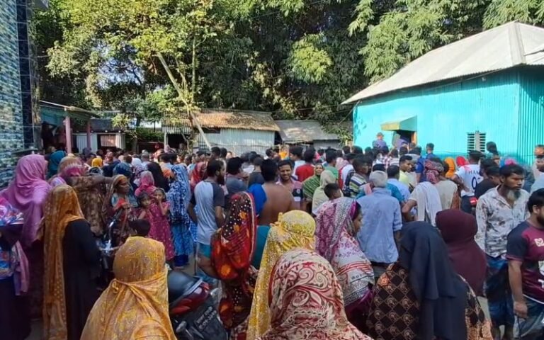মানিকগঞ্জে স্ত্রী-কন্যাসহ প্রবাসীর মরদেহ উদ্ধার