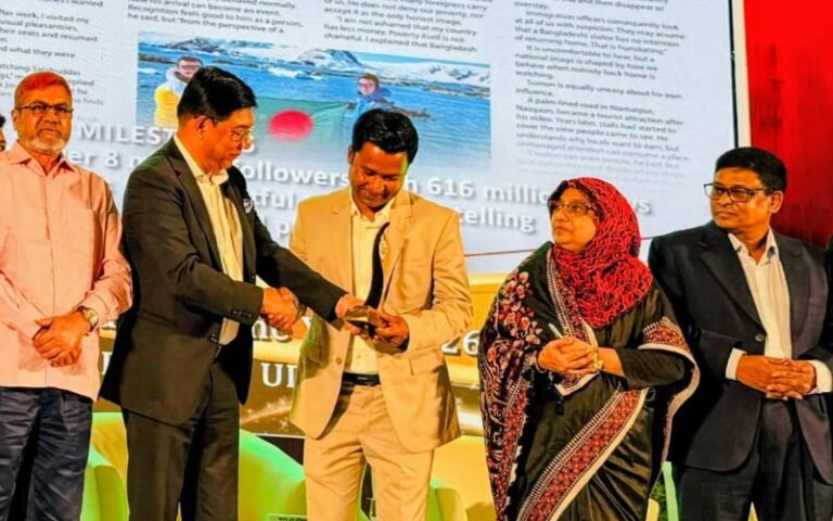 ‘বর্ষসেরা ট্যুরিজম কনটেন্ট ক্রিয়েটর’ সালাহউদ্দীন সুমন